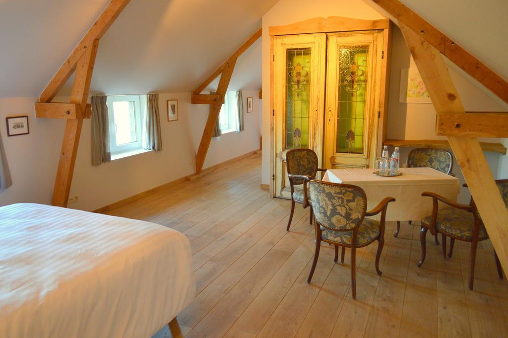 B&B Le Vieux Marronnier Foy-Notre-Dame Rom bilde